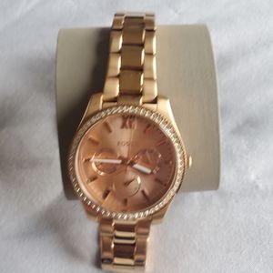 Meet your Posher, flakky